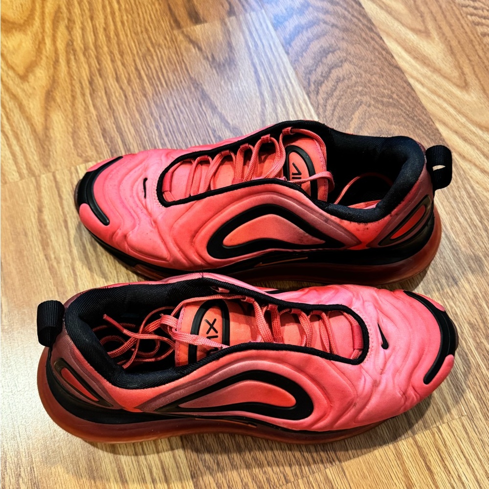 Nike Air Max 720 University Red Black